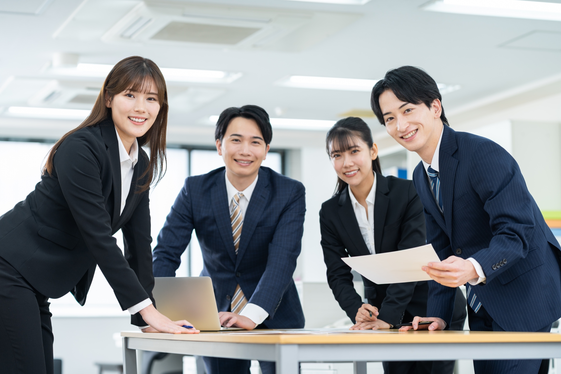 42　経営方針の策定　振り返りを行った後は、自社の立ち位置を分析する 